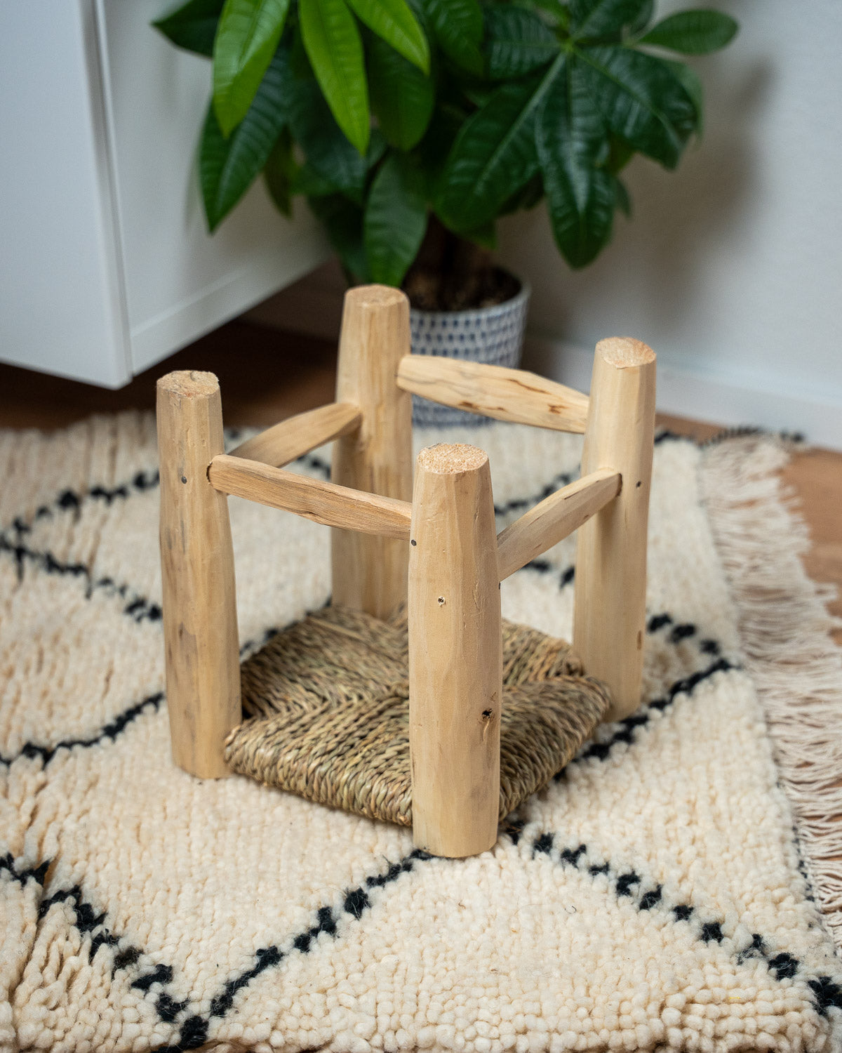 Handgemachter Boho-chic Hocker für Kinder bei MOGADOR kaufen