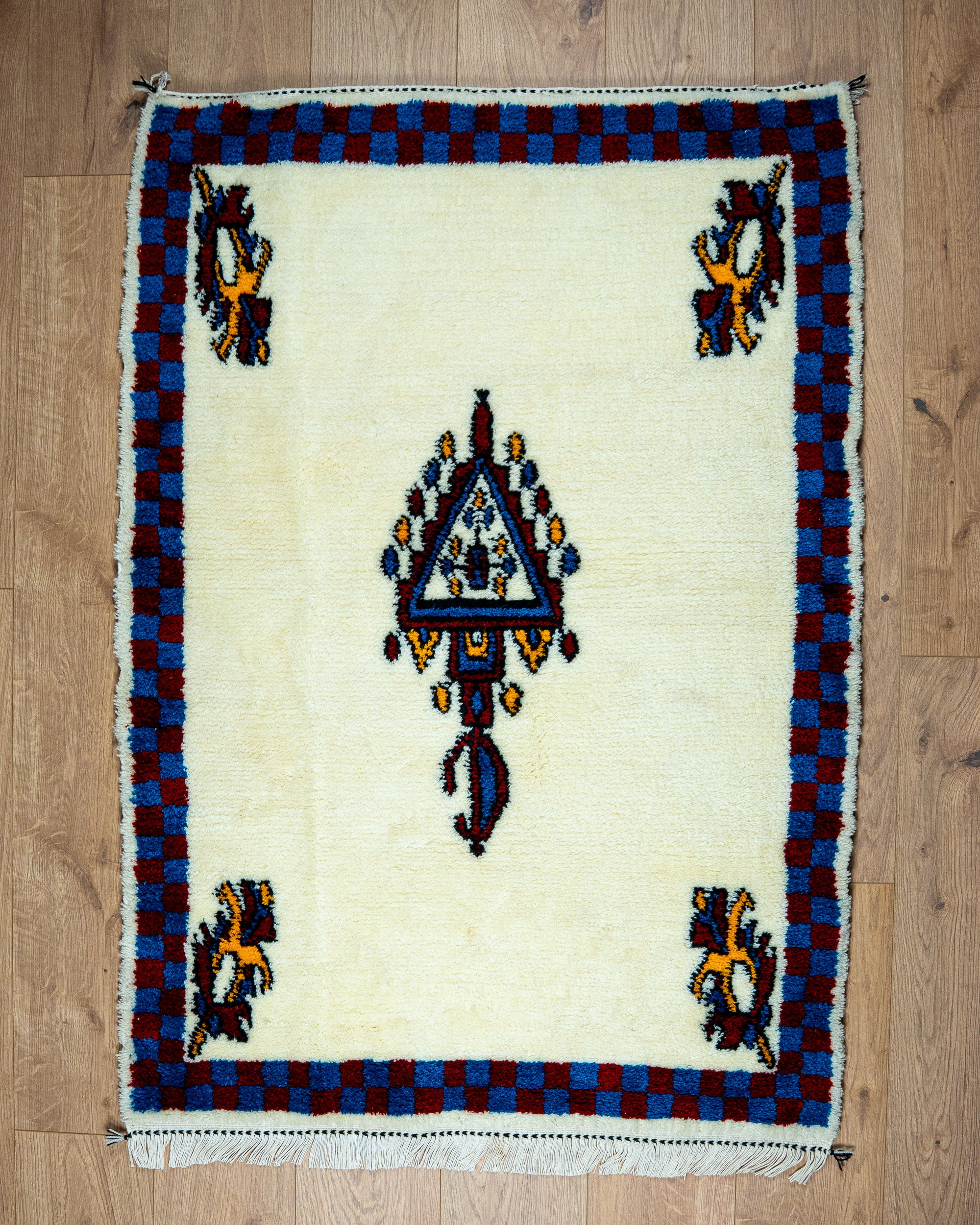 Boho Chic Teppich aus Marokko, handgeknüpft aus Schurwolle