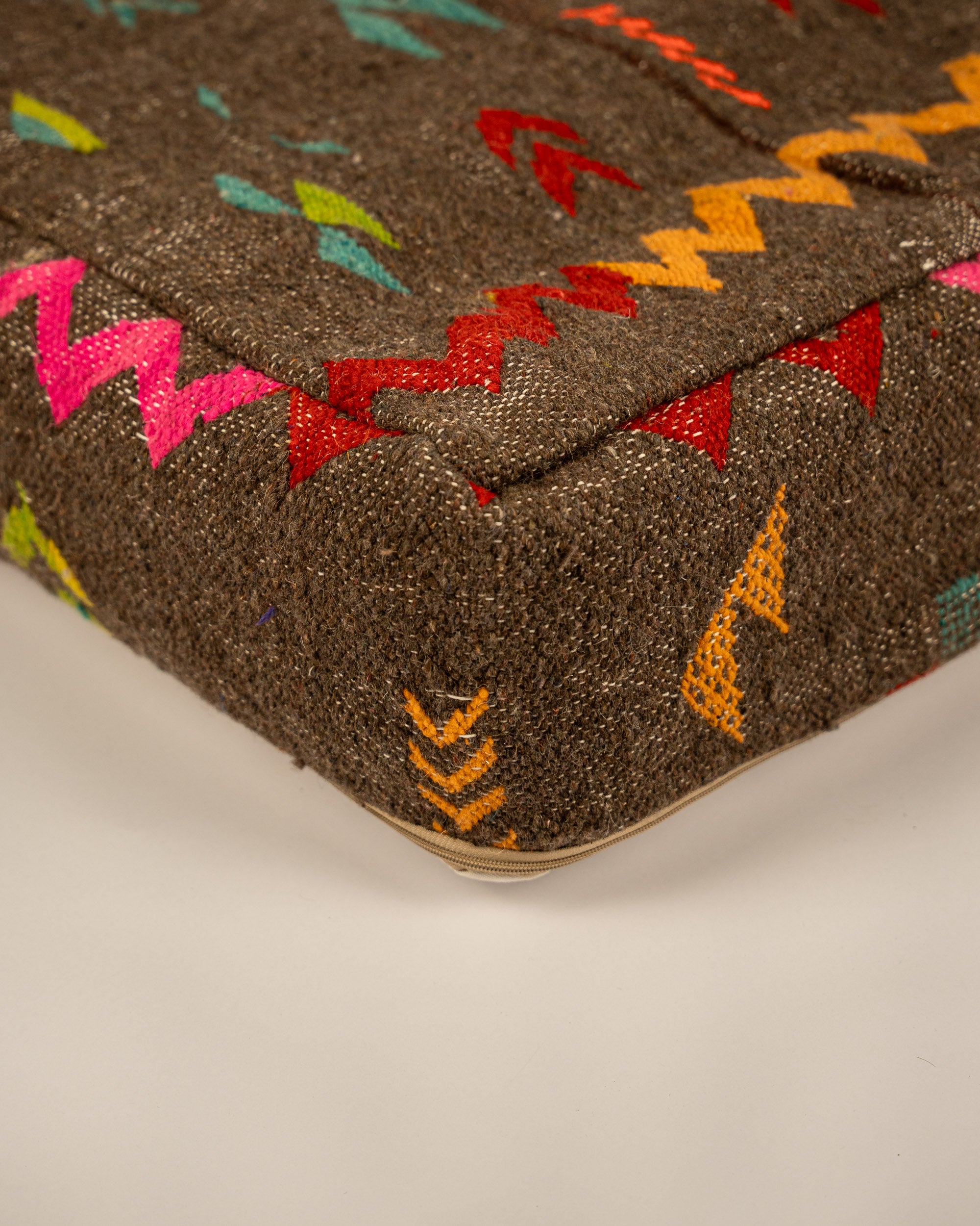Boho-Pouf aus Wolle bei MOGADOR kaufen