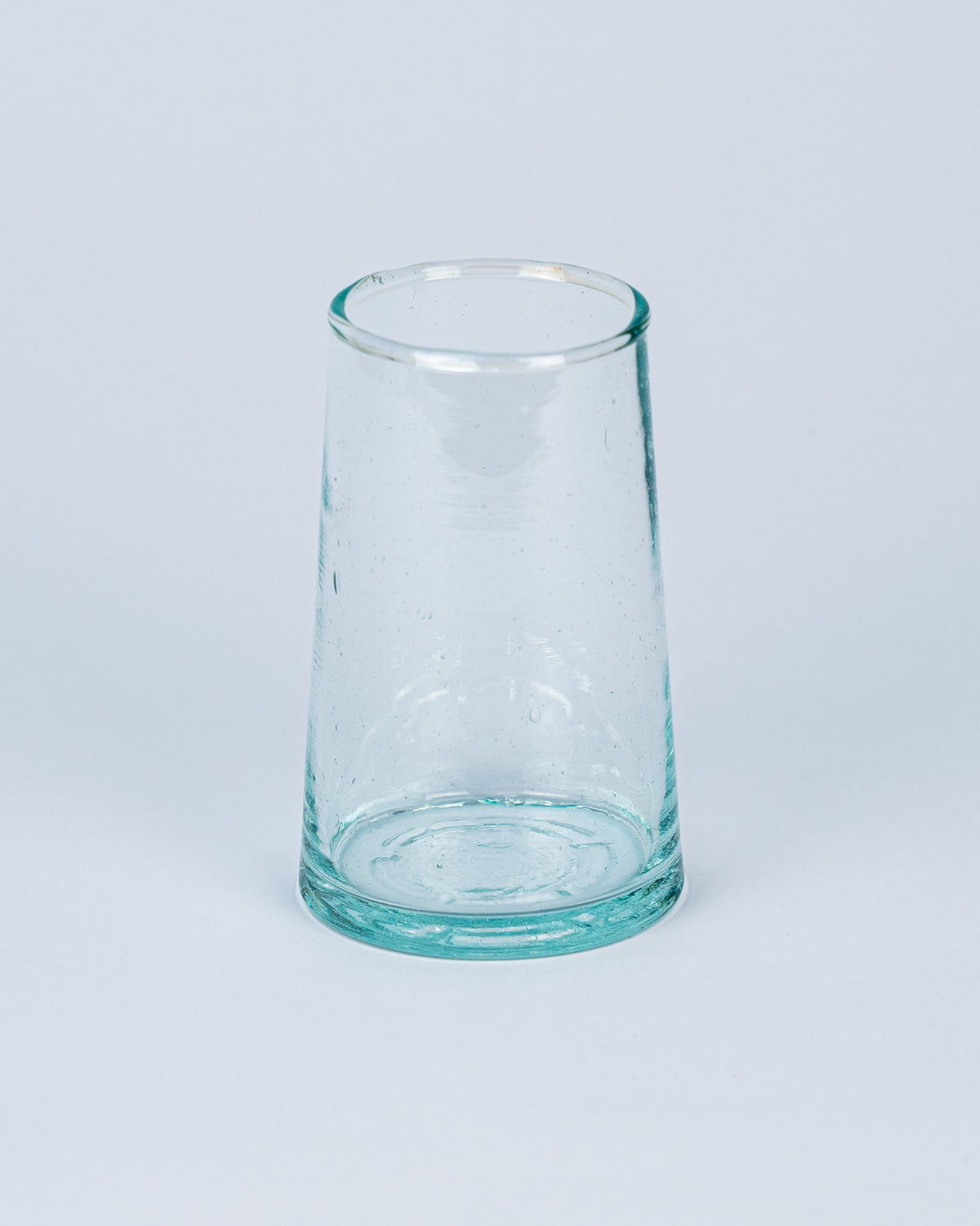 Beldi Trinkglas Klassiker: handgemacht, hochwertig und aus recyceltem Glas mundgeblasen - bei MOGADOR kaufen