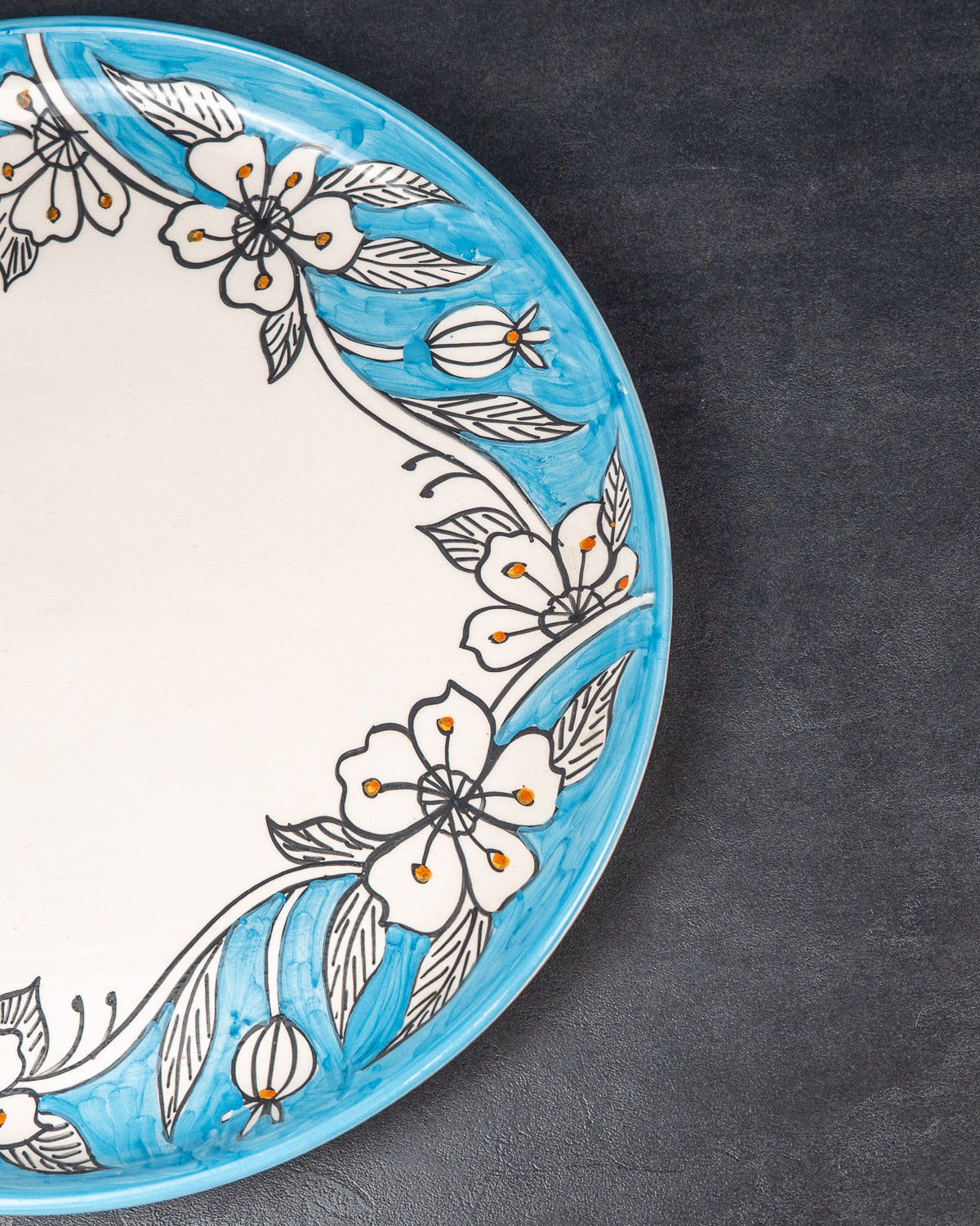 Teller Blau Weiss 28cm - handgemachter Gourmet-Teller bei MOGADOR