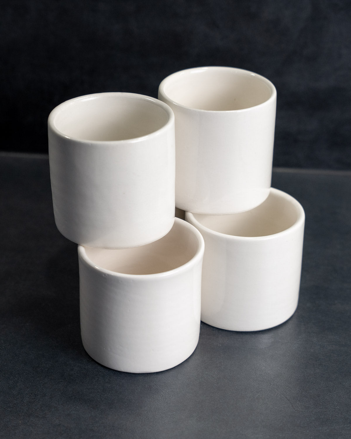 Manufaktur Café Tasse matt weiß: Handgemachte Geschirrsets Keramik matt bei MOGADOR